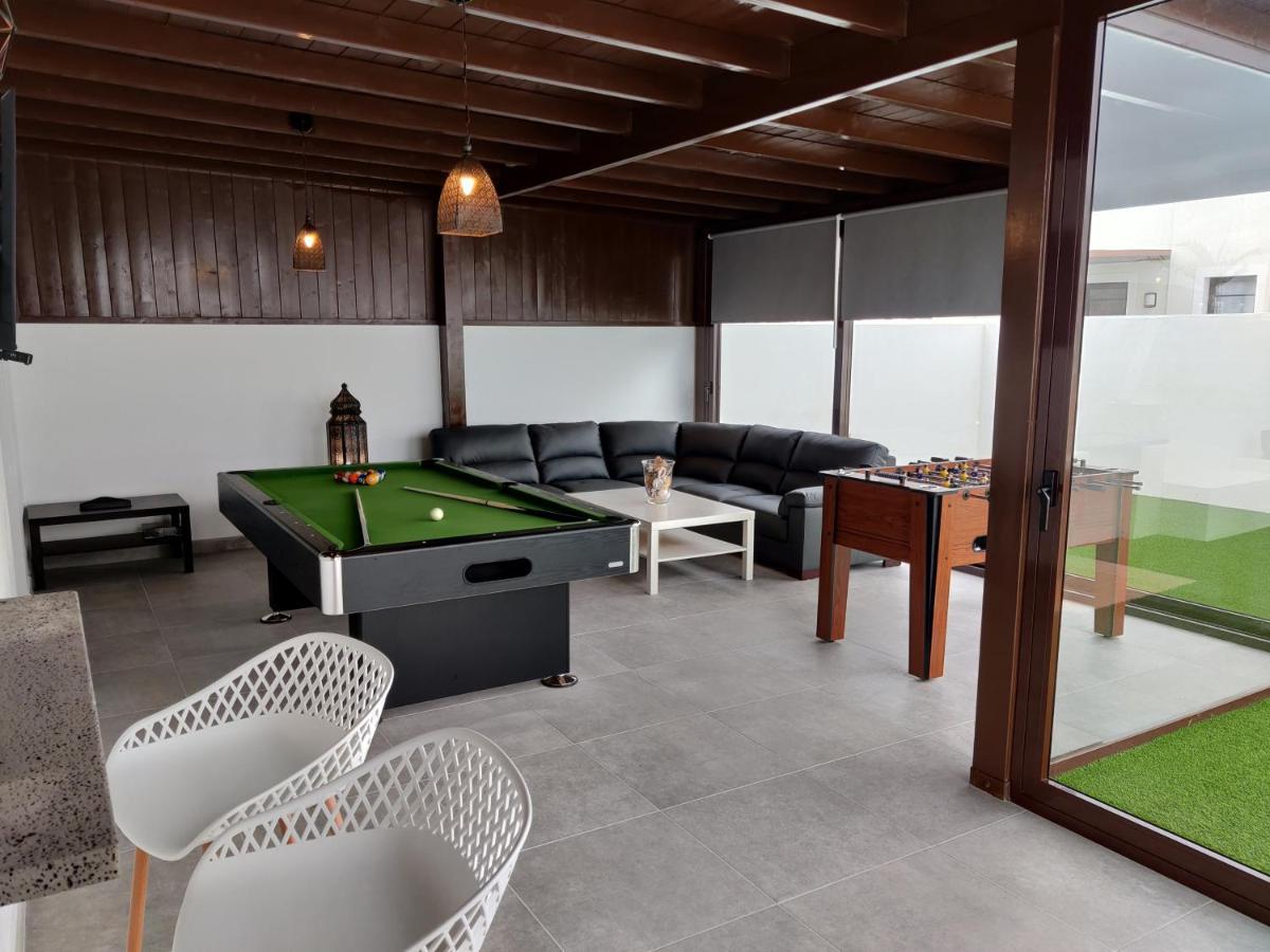 פלאיה בלנקה Villa Lanzarote Deluxe & Spa Pool מראה חיצוני תמונה