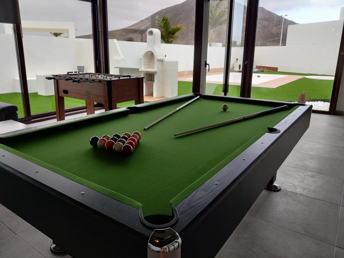 פלאיה בלנקה Villa Lanzarote Deluxe & Spa Pool מראה חיצוני תמונה
