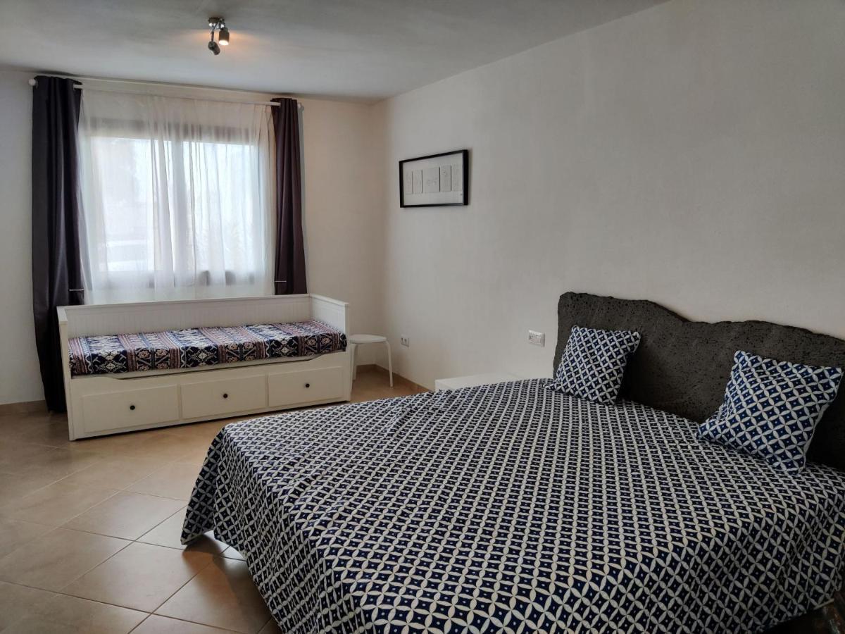 פלאיה בלנקה Villa Lanzarote Deluxe & Spa Pool מראה חיצוני תמונה
