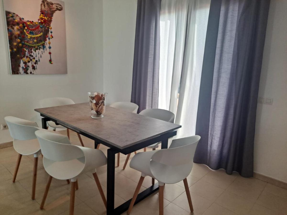 פלאיה בלנקה Villa Lanzarote Deluxe & Spa Pool מראה חיצוני תמונה