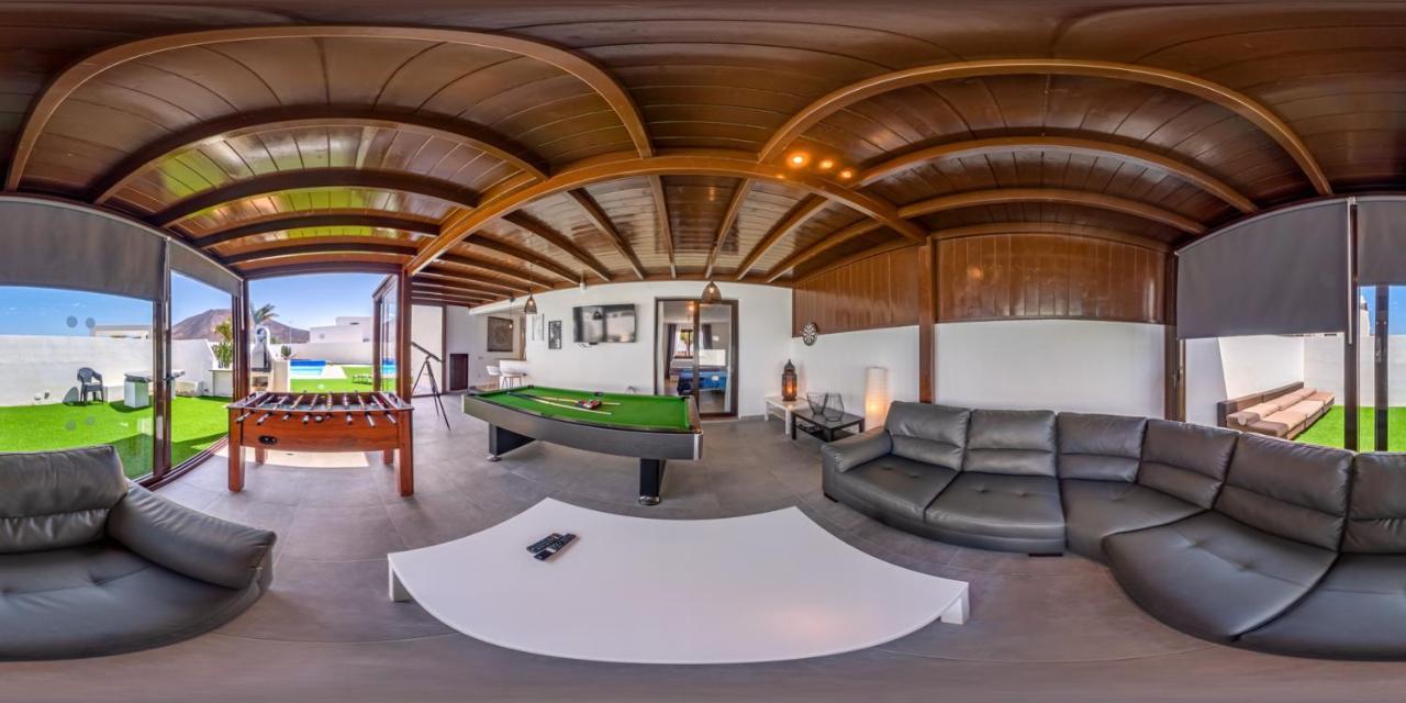 פלאיה בלנקה Villa Lanzarote Deluxe & Spa Pool מראה חיצוני תמונה
