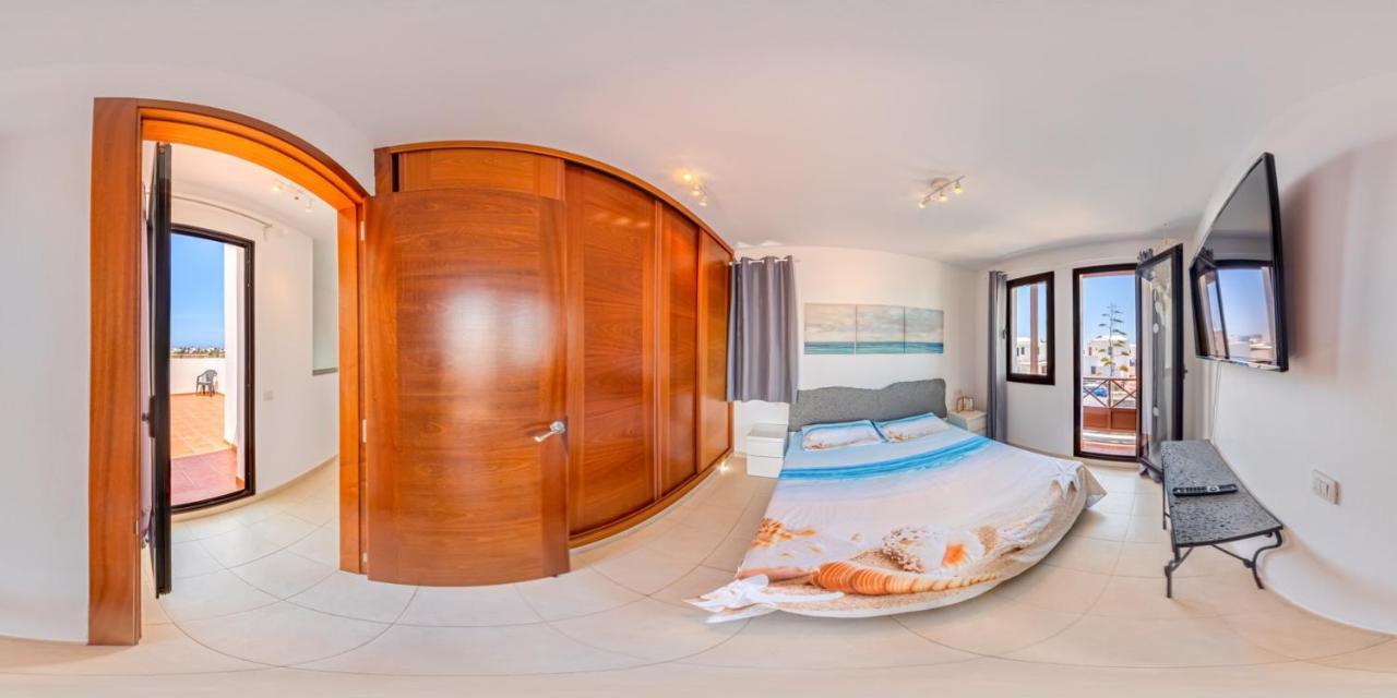 פלאיה בלנקה Villa Lanzarote Deluxe & Spa Pool מראה חיצוני תמונה